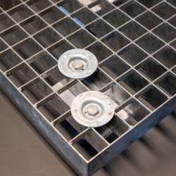 Justerbar ben m/ monteringsplade - Tallerken