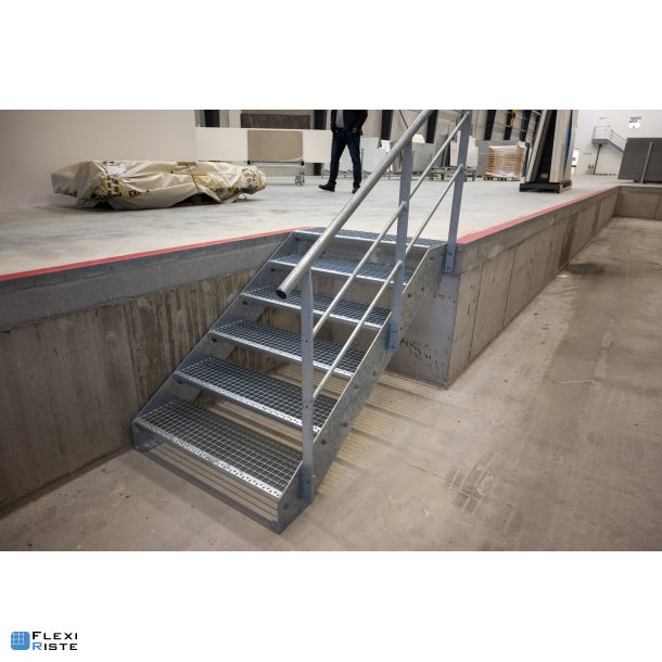 Presristetrin 1000x305 mm