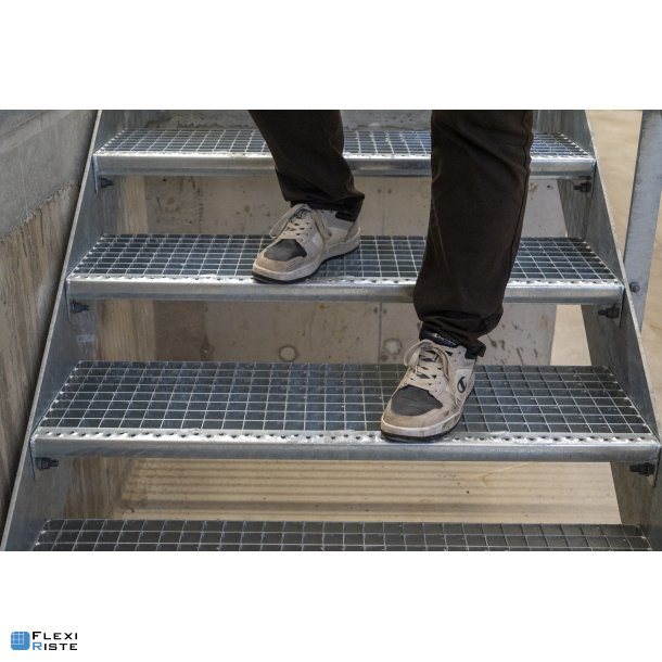 Presristetrin 1000x305 mm